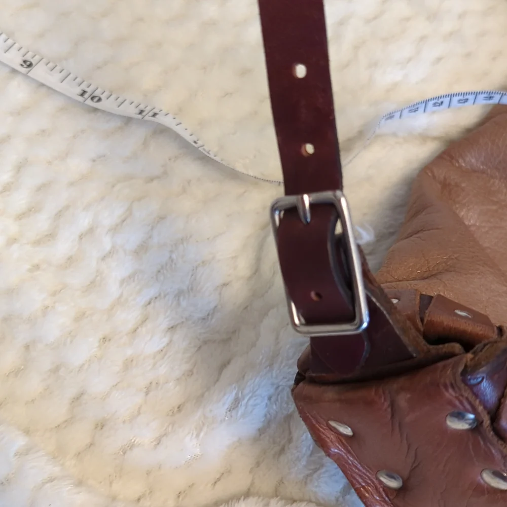 💕HP💕Bella Dolci Handcrafted Brown Leather Shoulder Bag - Picture 14 of 14